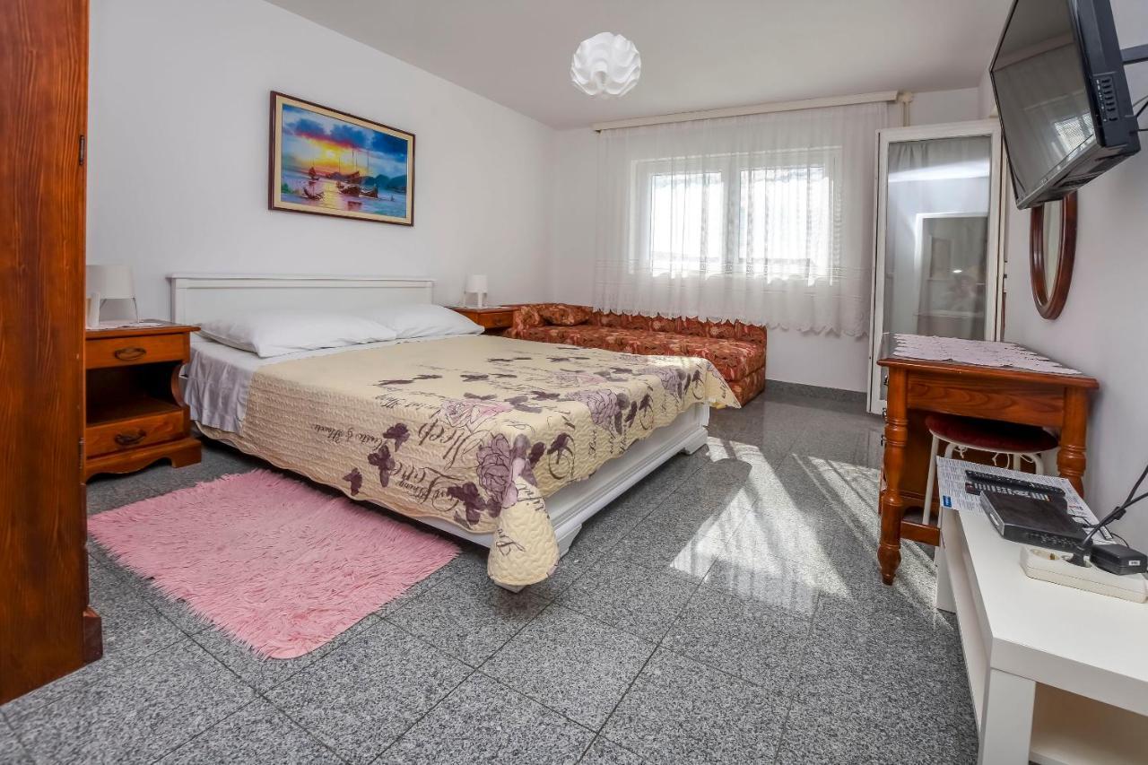 Apartments Dajana Primošten Zewnętrze zdjęcie